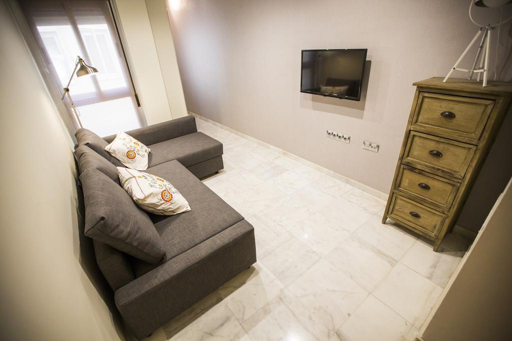 Ab Apartamentos Reding Málaga Exteriör bild