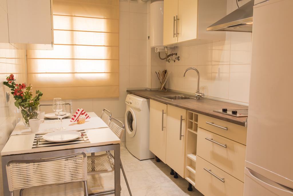 Ab Apartamentos Reding Málaga Rum bild