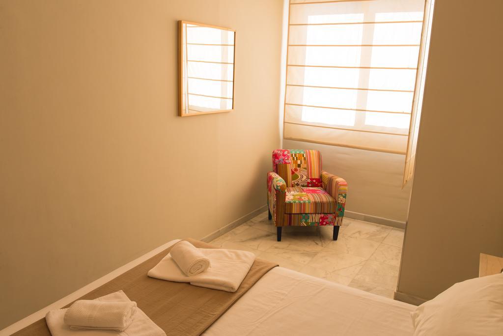 Ab Apartamentos Reding Málaga Exteriör bild